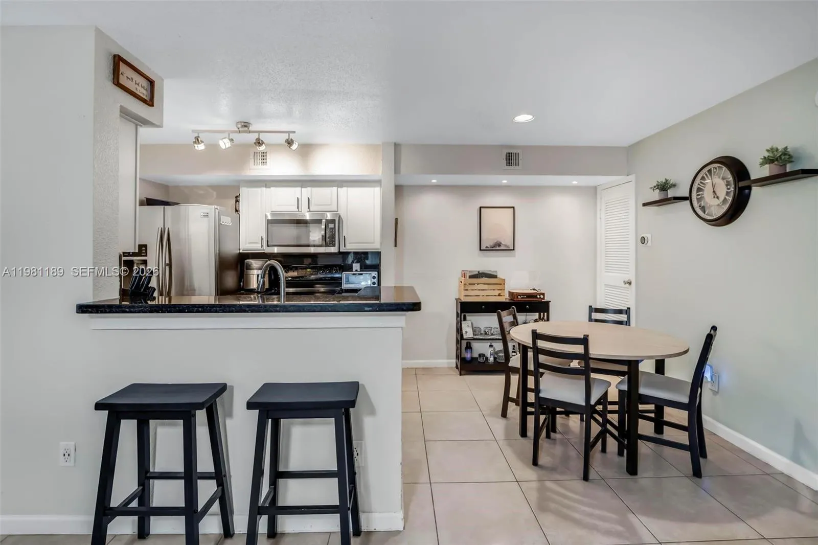 875 Riverside Dr 712, Coral Springs, Florida 33071, Coral Springs, Florida 33071, 2 Bedrooms Bedrooms, ,2 BathroomsBathrooms,Residential,For Sale,875 Riverside Dr 712, Coral Springs, Florida 33071,A11981189