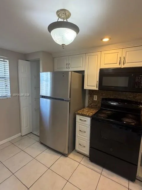 20810 Ne 8th Ct 104-18, Miami, Florida 33179, Miami, Florida 33179, 2 Bedrooms Bedrooms, ,2 BathroomsBathrooms,Residential Lease,For Rent,20810 Ne 8th Ct 104-18, Miami, Florida 33179,A11981406