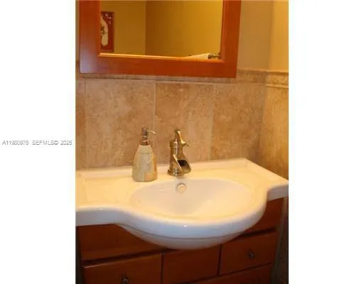 5273 Nw 113th Ave, Doral, Florida 33178, Doral, Florida 33178, 4 Bedrooms Bedrooms, ,2 BathroomsBathrooms,Residential Lease,For Rent,5273 Nw 113th Ave, Doral, Florida 33178,A11980976