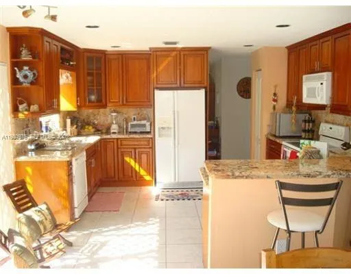 5273 Nw 113th Ave, Doral, Florida 33178, Doral, Florida 33178, 4 Bedrooms Bedrooms, ,2 BathroomsBathrooms,Residential Lease,For Rent,5273 Nw 113th Ave, Doral, Florida 33178,A11980976