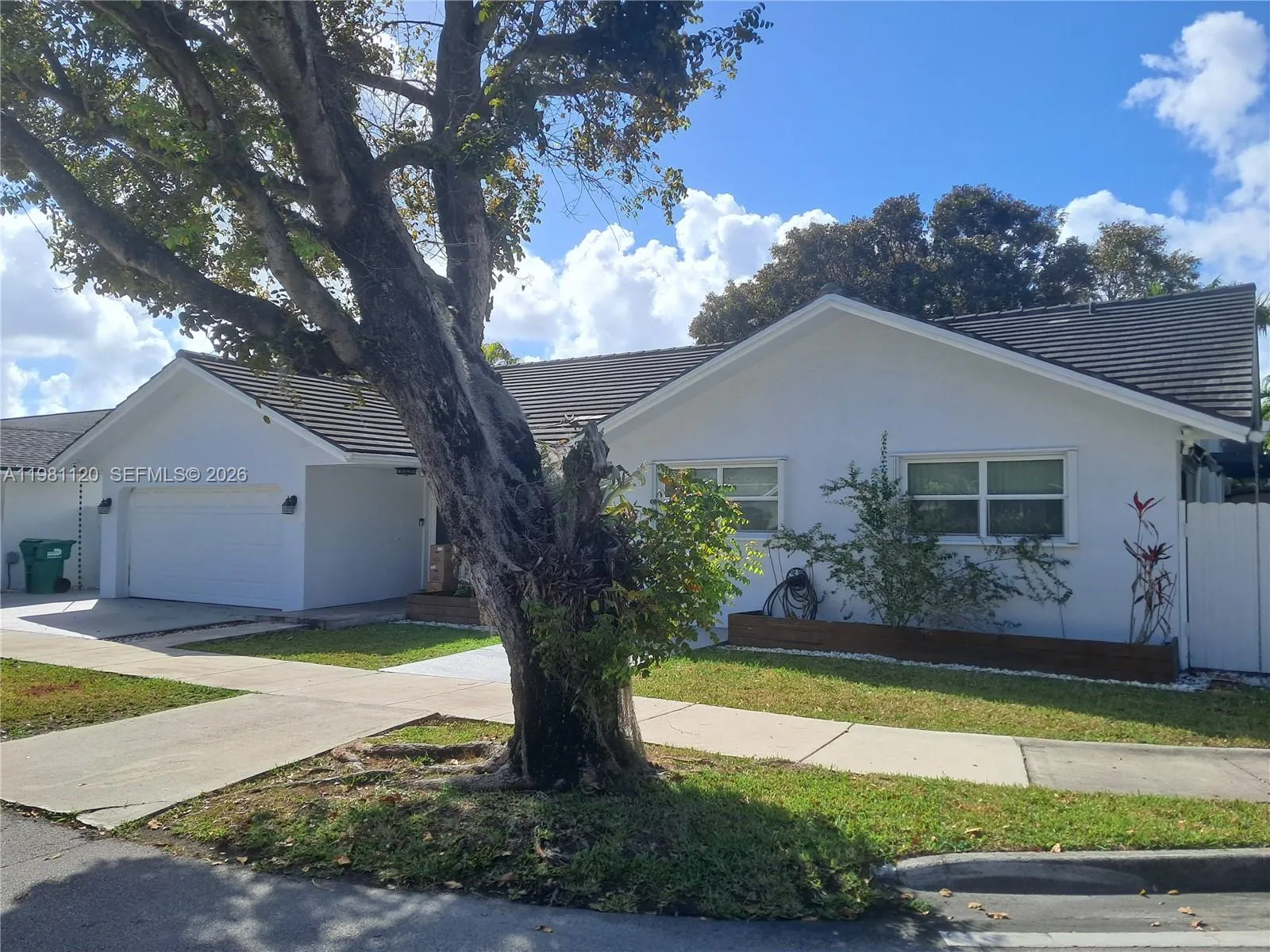 Miami, Florida 33186, 4 Bedrooms Bedrooms, ,2 BathroomsBathrooms,Residential,For Sale,A11981120 Miami, Florida 33186, 4 Bedrooms Bedrooms, ,2 BathroomsBathrooms,Residential,For Sale,A11981120