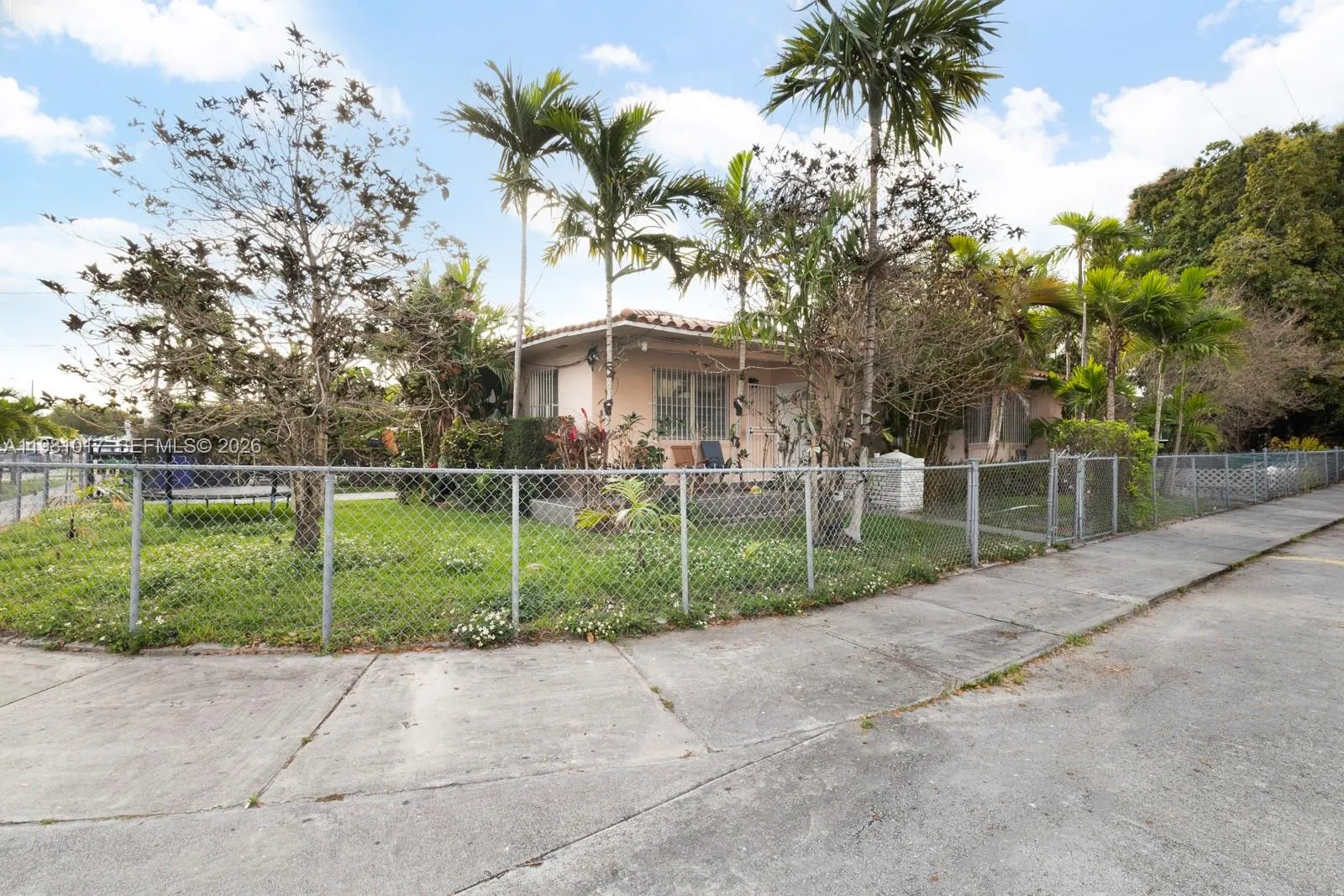 101 Sw 24th Ave 0, Miami, Florida 33135, Miami, Florida 33135, 3 Bedrooms Bedrooms, ,2 BathroomsBathrooms,Residential Lease,For Rent,101 Sw 24th Ave 0, Miami, Florida 33135,A11981017