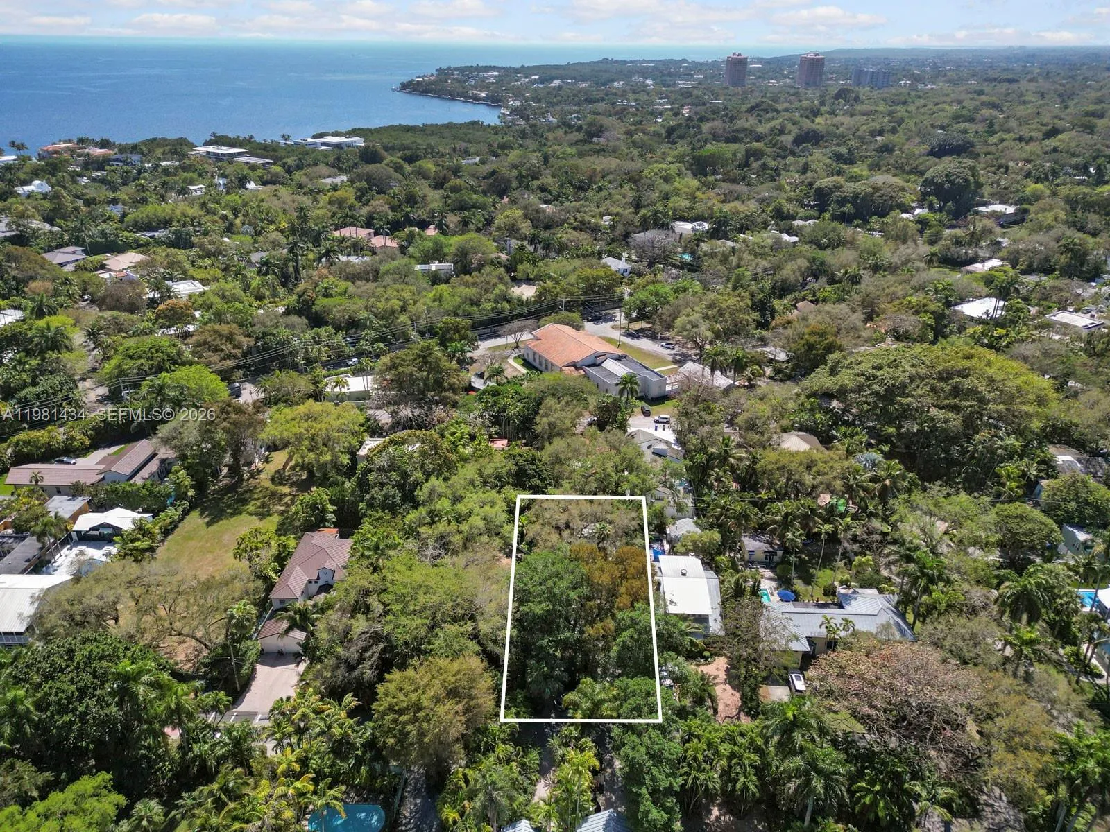 3558 Royal Palm Ave, Miami, Florida 33133, Miami, Florida 33133, 2 Bedrooms Bedrooms, ,1 BathroomBathrooms,Residential,For Sale,3558 Royal Palm Ave, Miami, Florida 33133,A11981434
