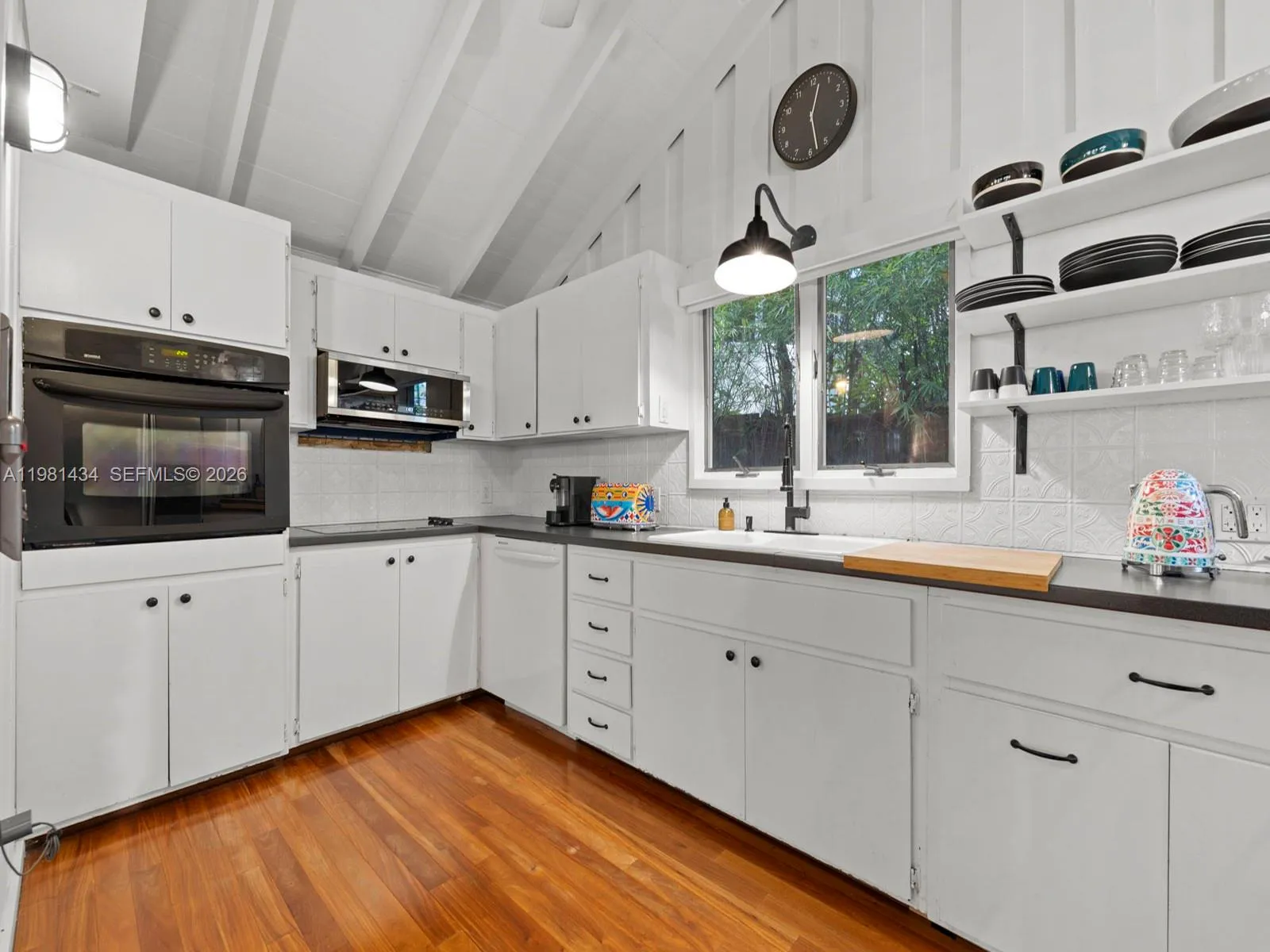 3558 Royal Palm Ave, Miami, Florida 33133, Miami, Florida 33133, 2 Bedrooms Bedrooms, ,1 BathroomBathrooms,Residential,For Sale,3558 Royal Palm Ave, Miami, Florida 33133,A11981434