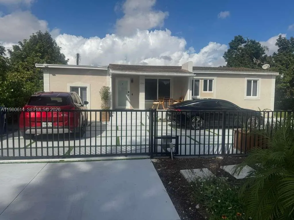 1001 Nw 148th St 1001, Miami, Florida 33168, Miami, Florida 33168, 3 Bedrooms Bedrooms, ,3 BathroomsBathrooms,Residential Lease,For Rent,1001 Nw 148th St 1001, Miami, Florida 33168,A11980614