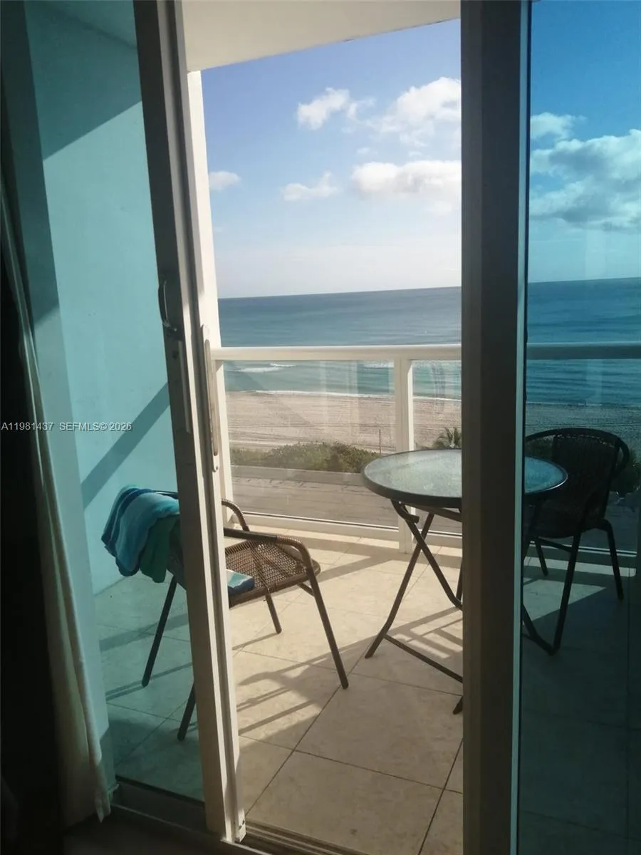 5445 Collins Ave 627, Miami Beach, Florida 33140, Miami Beach, Florida 33140, ,1 BathroomBathrooms,Residential,For Sale,5445 Collins Ave 627, Miami Beach, Florida 33140,A11981437