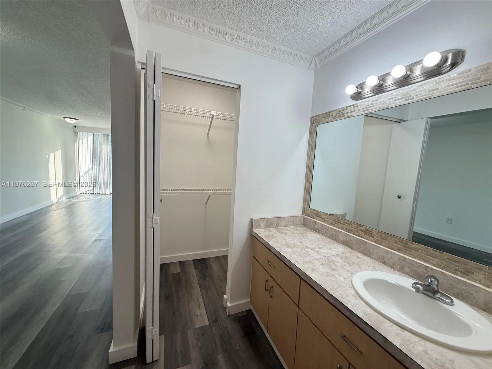 750 Ne 195th St 228, Miami, Florida 33179, Miami, Florida 33179, 1 Bedroom Bedrooms, ,1 BathroomBathrooms,Residential Lease,For Rent,750 Ne 195th St 228, Miami, Florida 33179,A11976237