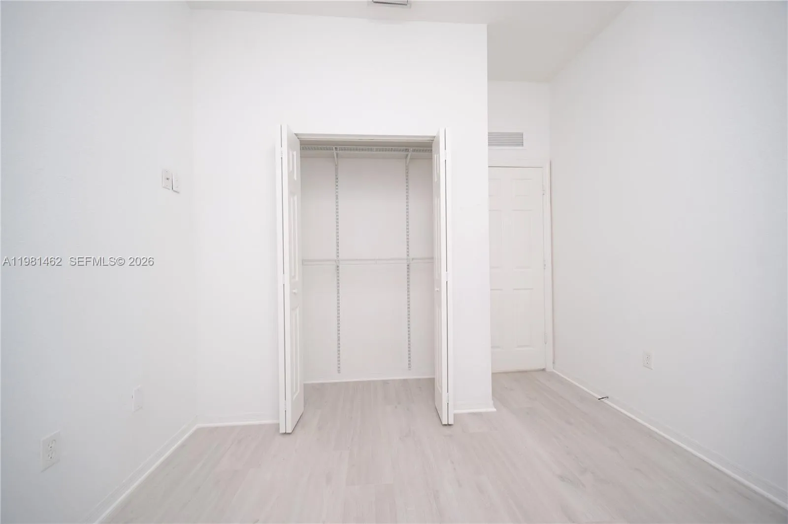 10885 Nw 89th Ter 211, Doral, Florida 33178, Doral, Florida 33178, 3 Bedrooms Bedrooms, ,2 BathroomsBathrooms,Residential Lease,For Rent,10885 Nw 89th Ter 211, Doral, Florida 33178,A11981462