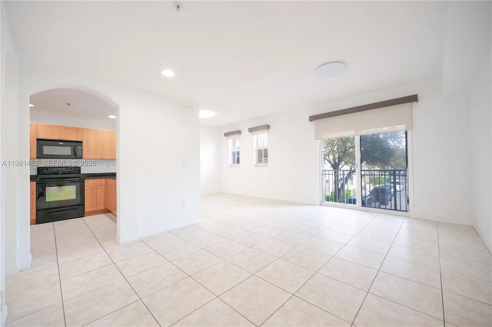 10885 Nw 89th Ter 211, Doral, Florida 33178, Doral, Florida 33178, 3 Bedrooms Bedrooms, ,2 BathroomsBathrooms,Residential Lease,For Rent,10885 Nw 89th Ter 211, Doral, Florida 33178,A11981462