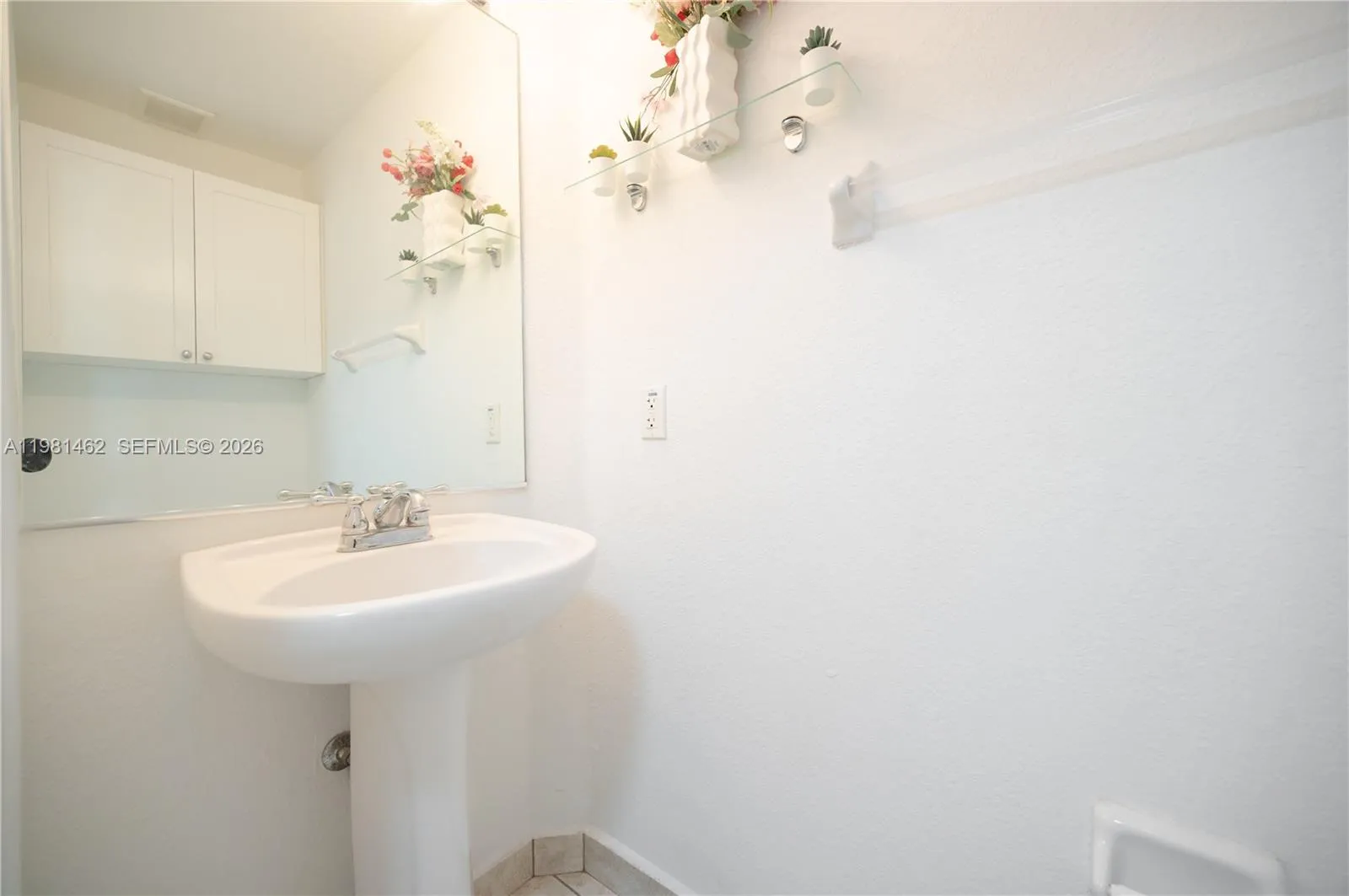 10885 Nw 89th Ter 211, Doral, Florida 33178, Doral, Florida 33178, 3 Bedrooms Bedrooms, ,2 BathroomsBathrooms,Residential Lease,For Rent,10885 Nw 89th Ter 211, Doral, Florida 33178,A11981462