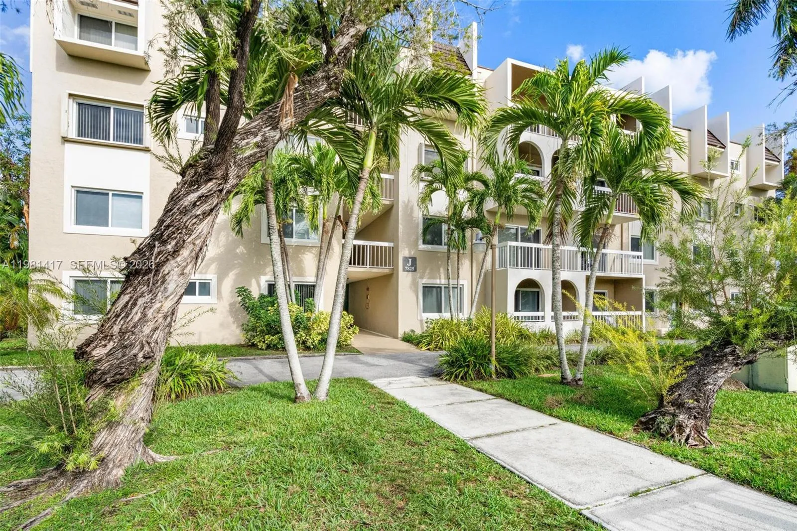7825 Camino Real J-111, Miami, Florida 33143, Miami, Florida 33143, 2 Bedrooms Bedrooms, ,2 BathroomsBathrooms,Residential Lease,For Rent,7825 Camino Real J-111, Miami, Florida 33143,A11981417 7825 Camino Real J-111, Miami, Florida 33143, Miami, Florida 33143, 2 Bedrooms Bedrooms, ,2 BathroomsBathrooms,Residential Lease,For Rent,7825 Camino Real J-111, Miami, Florida 33143,A11981417