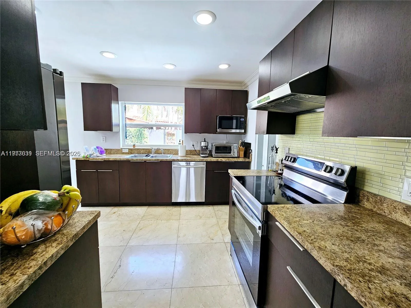 13217 Sw 9th Ln 1, Miami, Florida 33184, Miami, Florida 33184, 3 Bedrooms Bedrooms, ,2 BathroomsBathrooms,Residential Lease,For Rent,13217 Sw 9th Ln 1, Miami, Florida 33184,A11977631