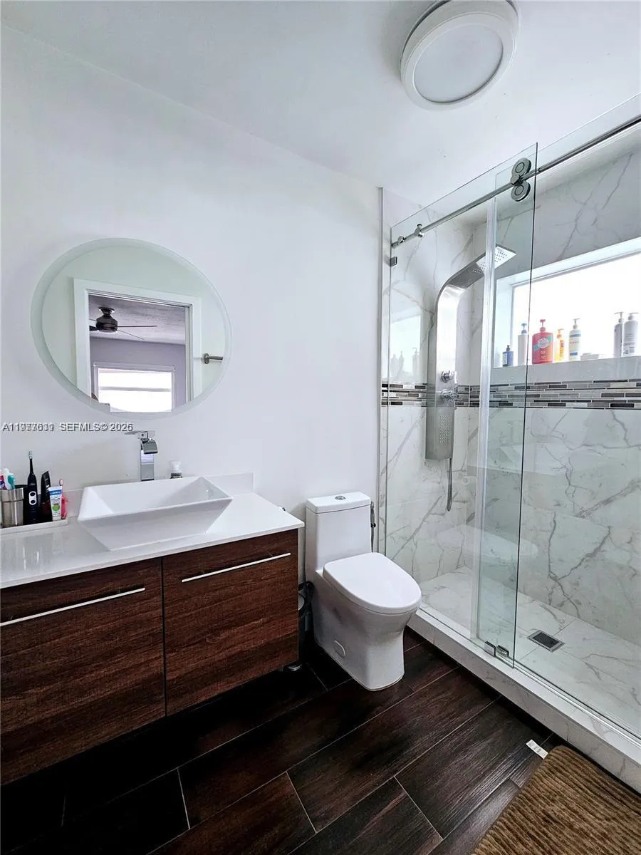 13217 Sw 9th Ln 1, Miami, Florida 33184, Miami, Florida 33184, 3 Bedrooms Bedrooms, ,2 BathroomsBathrooms,Residential Lease,For Rent,13217 Sw 9th Ln 1, Miami, Florida 33184,A11977631