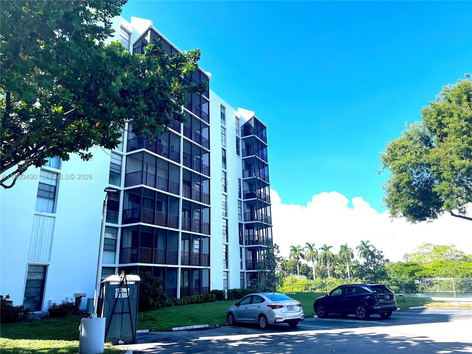 3475 N Country Club Dr 716, Aventura, Florida 3318, Aventura, Florida 33180, 1 Bedroom Bedrooms, ,1 BathroomBathrooms,Residential,For Sale,3475 N Country Club Dr 716, Aventura, Florida 3318,A11980490