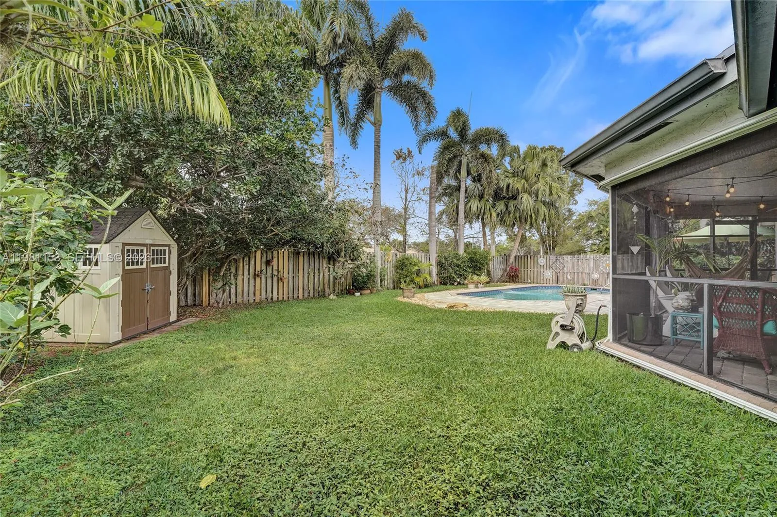 1741 W Oak Knoll Cir, Davie, Florida 33324, Davie, Florida 33324, 3 Bedrooms Bedrooms, ,2 BathroomsBathrooms,Residential,For Sale,1741 W Oak Knoll Cir, Davie, Florida 33324,A11981153