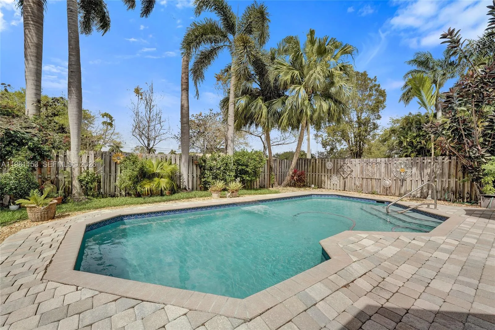 1741 W Oak Knoll Cir, Davie, Florida 33324, Davie, Florida 33324, 3 Bedrooms Bedrooms, ,2 BathroomsBathrooms,Residential,For Sale,1741 W Oak Knoll Cir, Davie, Florida 33324,A11981153