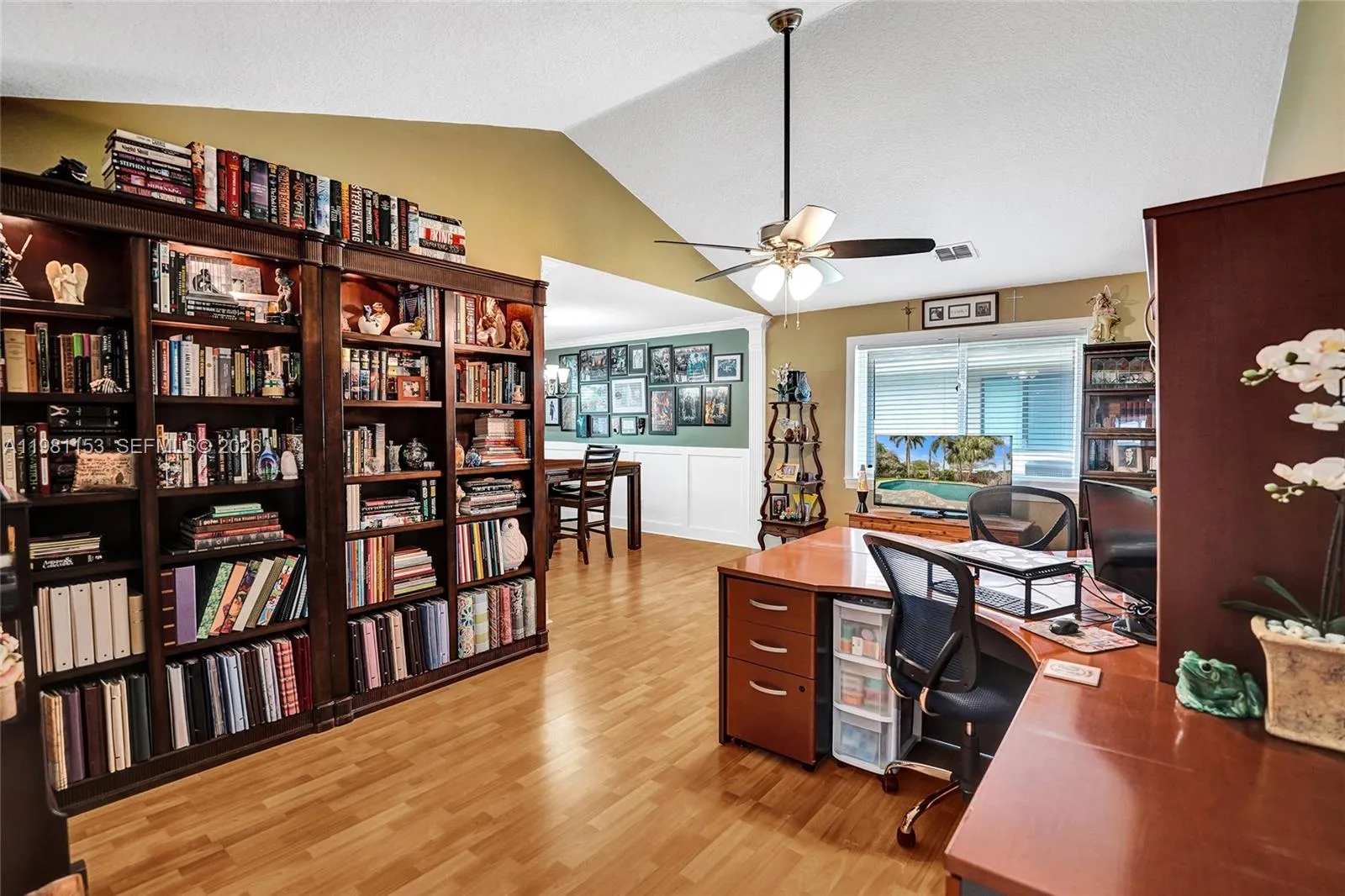 1741 W Oak Knoll Cir, Davie, Florida 33324, Davie, Florida 33324, 3 Bedrooms Bedrooms, ,2 BathroomsBathrooms,Residential,For Sale,1741 W Oak Knoll Cir, Davie, Florida 33324,A11981153