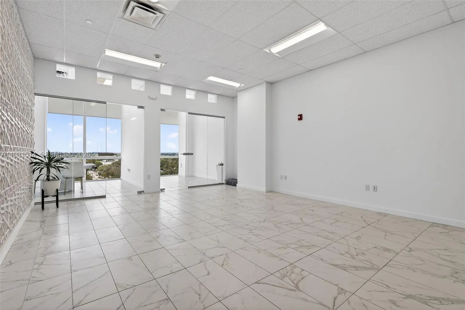 20200 W Dixie Hwy 901 Hwy, Miami, Florida 33180, Miami, Florida 33180, ,Commercial Sale,For Sale,20200 W Dixie Hwy 901 Hwy, Miami, Florida 33180,A11981514