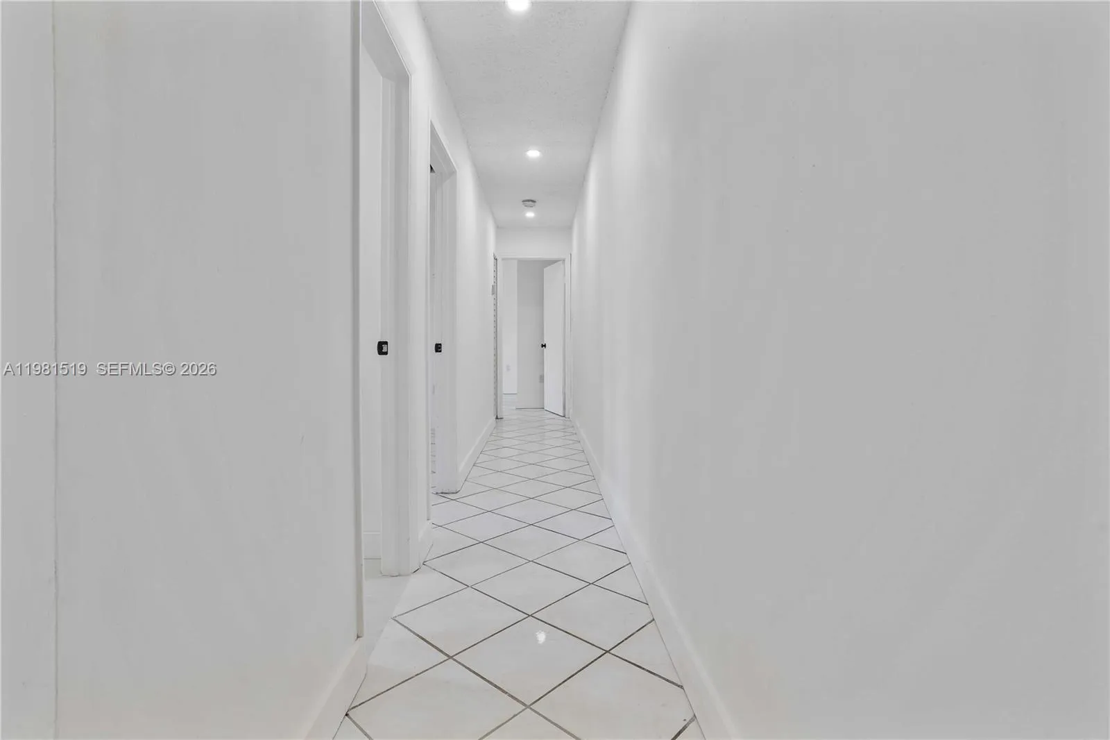 3524 Nw 4th Ter, Miami, Florida 33125, Miami, Florida 33125, ,Residential Income,For Sale,3524 Nw 4th Ter, Miami, Florida 33125,A11981519