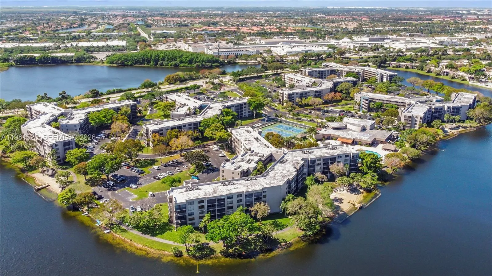 1100 Colony Point Cir 201, Pembroke Pines, Florida, Pembroke Pines, Florida 33026, 2 Bedrooms Bedrooms, ,2 BathroomsBathrooms,Residential,For Sale,1100 Colony Point Cir 201, Pembroke Pines, Florida,A11981525