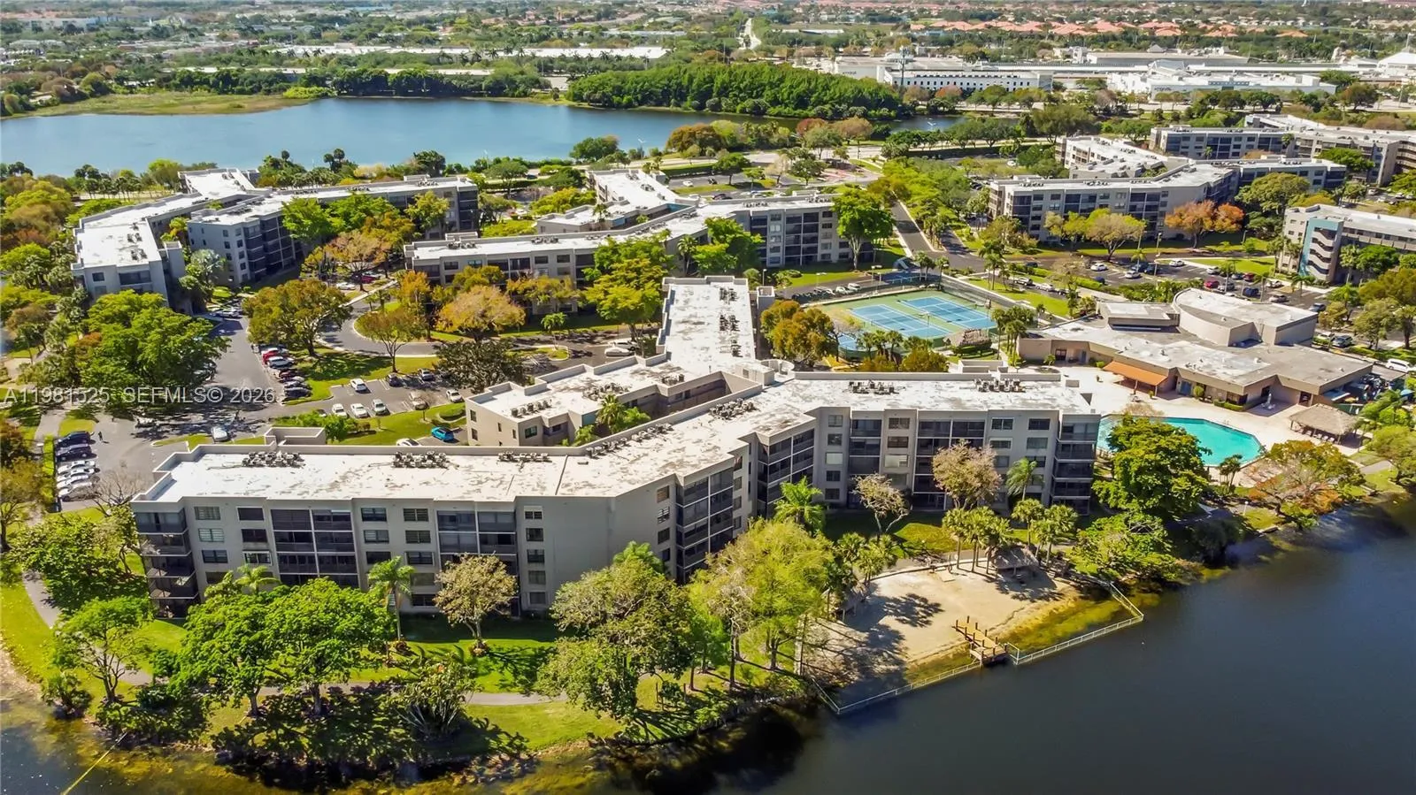 1100 Colony Point Cir 201, Pembroke Pines, Florida, Pembroke Pines, Florida 33026, 2 Bedrooms Bedrooms, ,2 BathroomsBathrooms,Residential,For Sale,1100 Colony Point Cir 201, Pembroke Pines, Florida,A11981525