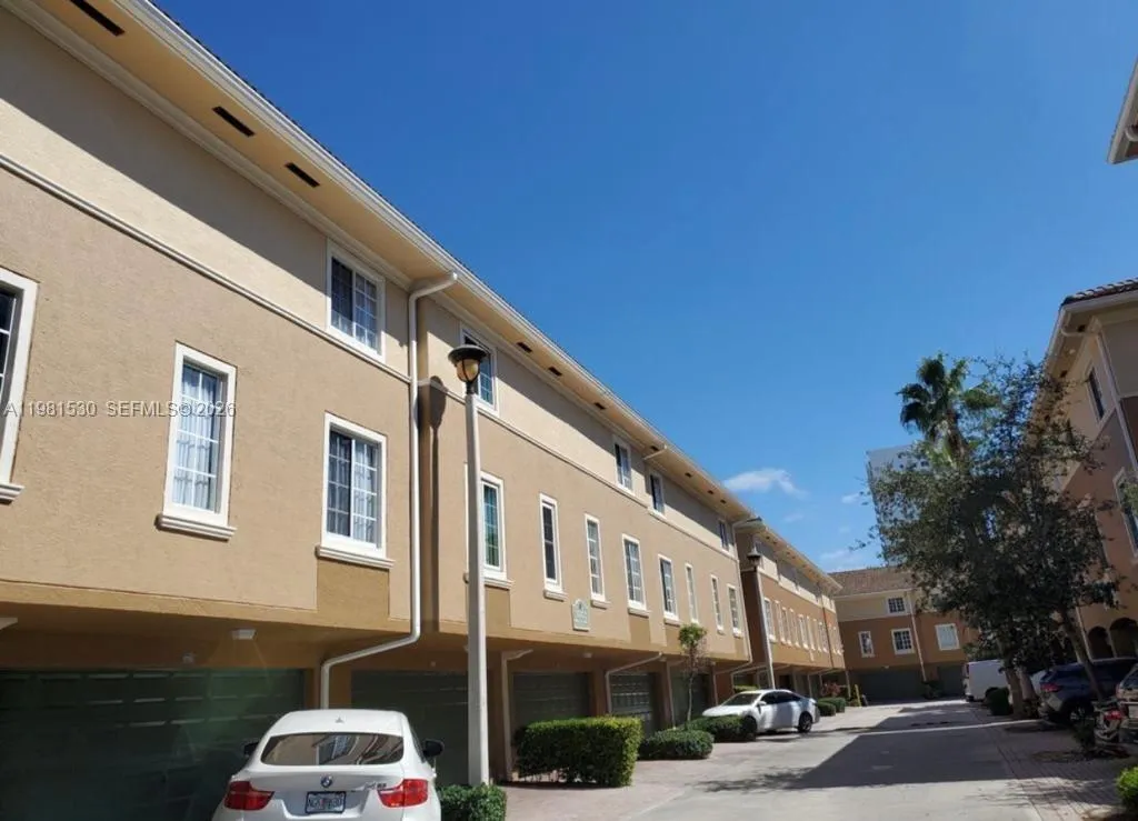 2991 Ne 185th St 1702, Aventura, Florida 33180, Aventura, Florida 33180, 2 Bedrooms Bedrooms, ,2 BathroomsBathrooms,Residential Lease,For Rent,2991 Ne 185th St 1702, Aventura, Florida 33180,A11981530