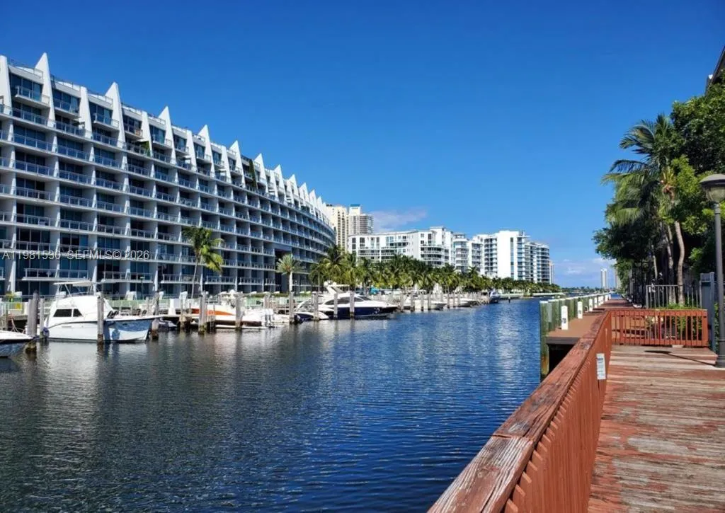 2991 Ne 185th St 1702, Aventura, Florida 33180, Aventura, Florida 33180, 2 Bedrooms Bedrooms, ,2 BathroomsBathrooms,Residential Lease,For Rent,2991 Ne 185th St 1702, Aventura, Florida 33180,A11981530