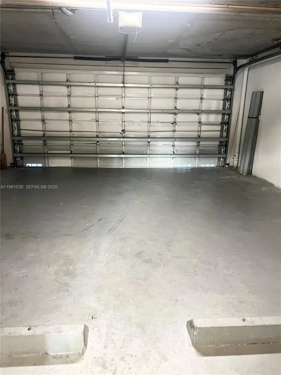 2991 Ne 185th St 1702, Aventura, Florida 33180, Aventura, Florida 33180, 2 Bedrooms Bedrooms, ,2 BathroomsBathrooms,Residential Lease,For Rent,2991 Ne 185th St 1702, Aventura, Florida 33180,A11981530