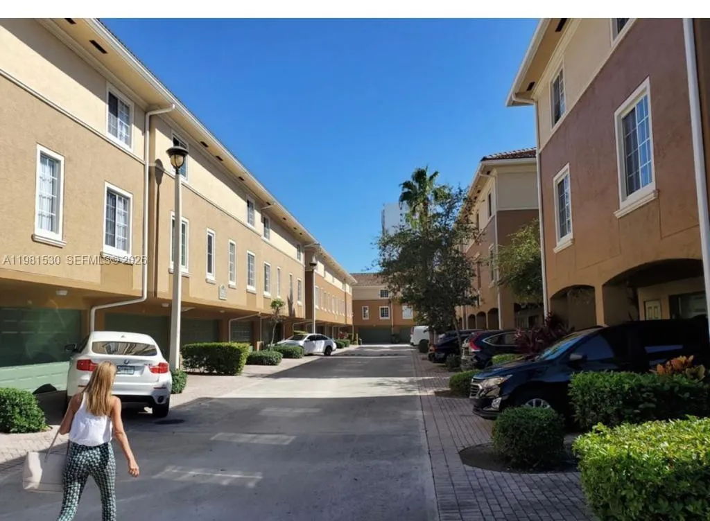 2991 Ne 185th St 1702, Aventura, Florida 33180, Aventura, Florida 33180, 2 Bedrooms Bedrooms, ,2 BathroomsBathrooms,Residential Lease,For Rent,2991 Ne 185th St 1702, Aventura, Florida 33180,A11981530