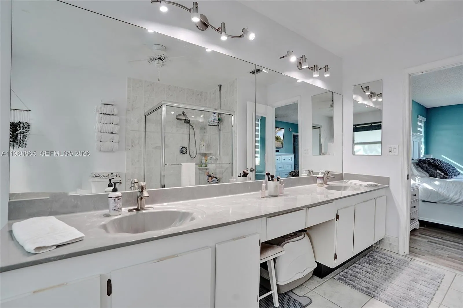 13901 Appalachian Trl, Davie, Florida 33325, Davie, Florida 33325, 4 Bedrooms Bedrooms, ,2 BathroomsBathrooms,Residential,For Sale,13901 Appalachian Trl, Davie, Florida 33325,A11980865