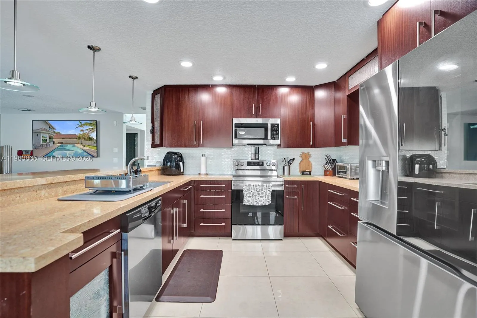 13901 Appalachian Trl, Davie, Florida 33325, Davie, Florida 33325, 4 Bedrooms Bedrooms, ,2 BathroomsBathrooms,Residential,For Sale,13901 Appalachian Trl, Davie, Florida 33325,A11980865