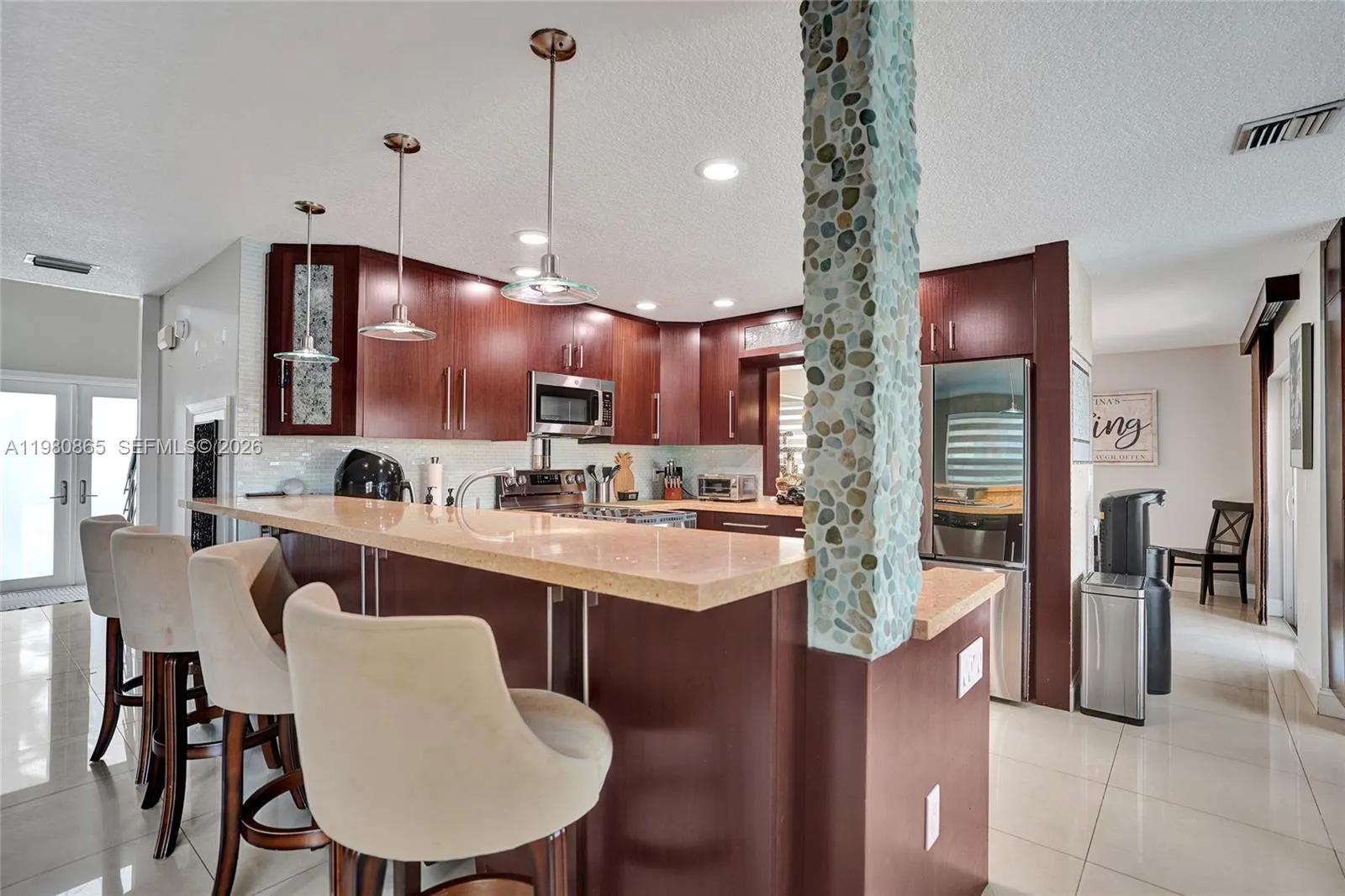 13901 Appalachian Trl, Davie, Florida 33325, Davie, Florida 33325, 4 Bedrooms Bedrooms, ,2 BathroomsBathrooms,Residential,For Sale,13901 Appalachian Trl, Davie, Florida 33325,A11980865