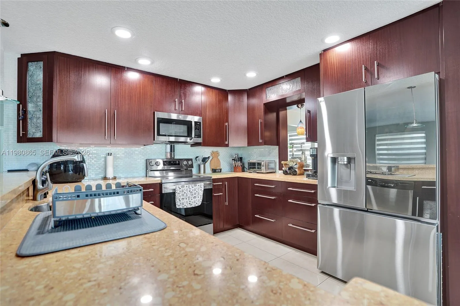 13901 Appalachian Trl, Davie, Florida 33325, Davie, Florida 33325, 4 Bedrooms Bedrooms, ,2 BathroomsBathrooms,Residential,For Sale,13901 Appalachian Trl, Davie, Florida 33325,A11980865