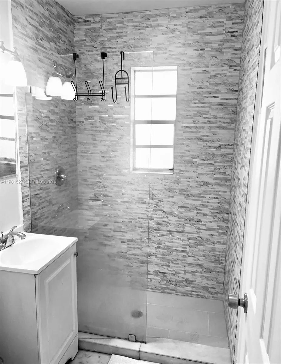 1526 Pennsylvania Ave 15, Miami Beach, Florida 331, Miami Beach, Florida 33139, 1 Bedroom Bedrooms, 1 Room Rooms,1 BathroomBathrooms,Residential,For Sale,1526 Pennsylvania Ave 15, Miami Beach, Florida 331,A11981527