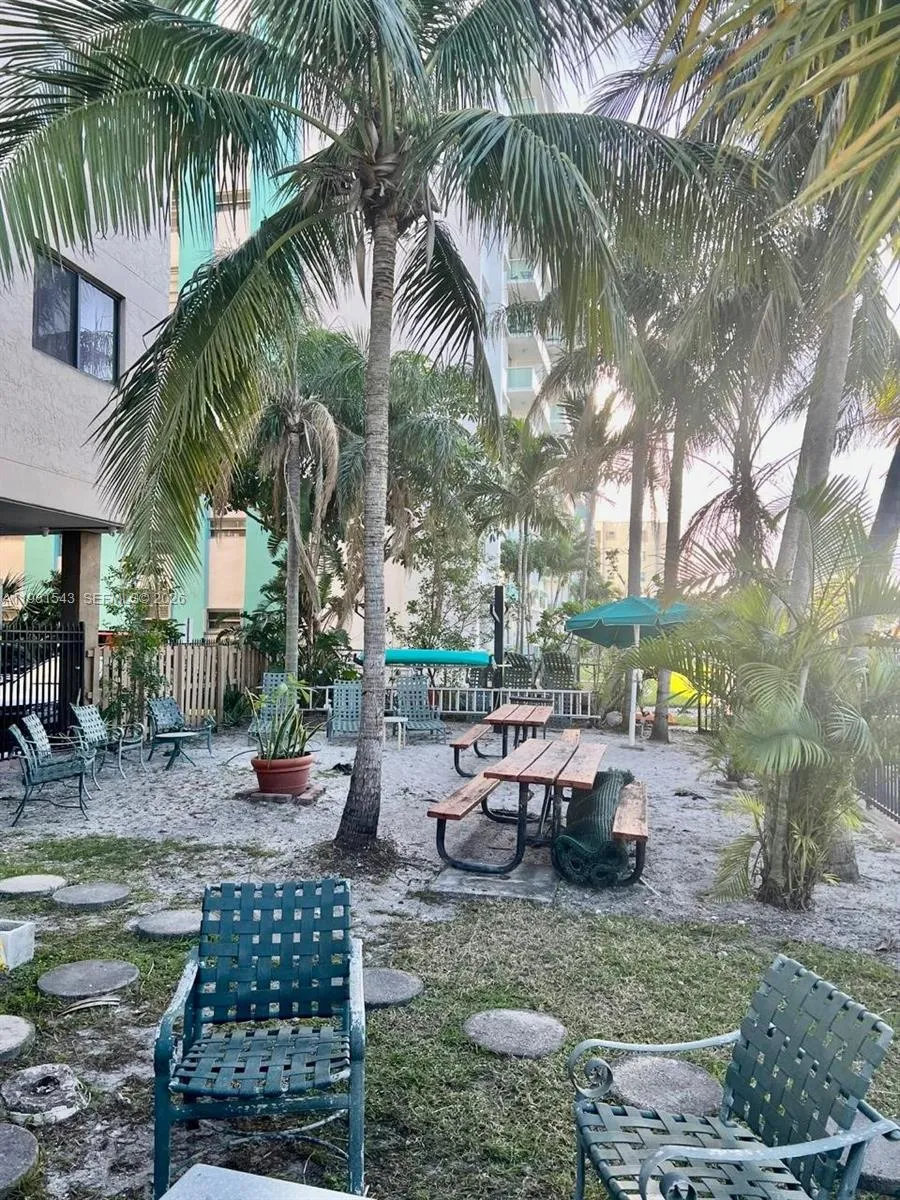 2903 N Miami Beach Blvd 1003, North Miami Beach, F, North Miami Beach, Florida 33160, 1 Bedroom Bedrooms, ,1 BathroomBathrooms,Residential Lease,For Rent,2903 N Miami Beach Blvd 1003, North Miami Beach, F,A11981543