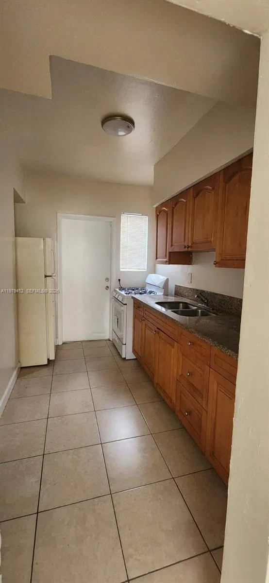 736 83rd St 1, Miami Beach, Florida 33141, Miami Beach, Florida 33141, 3 Bedrooms Bedrooms, ,1 BathroomBathrooms,Residential Lease,For Rent,736 83rd St 1, Miami Beach, Florida 33141,A11979452