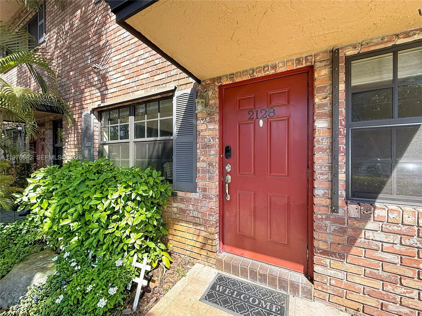 2128 Ne 9th Ave 2128, Wilton Manors, Florida 33305, Wilton Manors, Florida 33305, 2 Bedrooms Bedrooms, ,2 BathroomsBathrooms,Residential Lease,For Rent,2128 Ne 9th Ave 2128, Wilton Manors, Florida 33305,A11978082