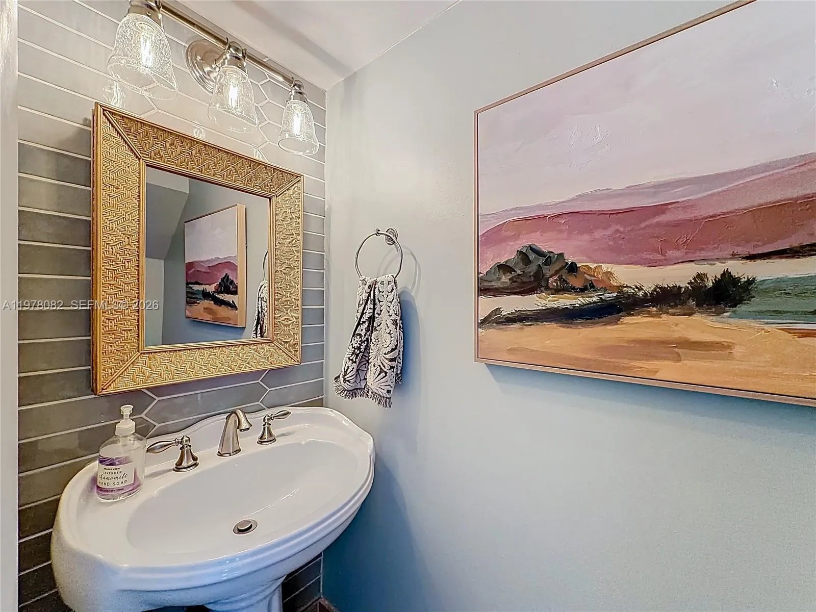 2128 Ne 9th Ave 2128, Wilton Manors, Florida 33305, Wilton Manors, Florida 33305, 2 Bedrooms Bedrooms, ,2 BathroomsBathrooms,Residential Lease,For Rent,2128 Ne 9th Ave 2128, Wilton Manors, Florida 33305,A11978082