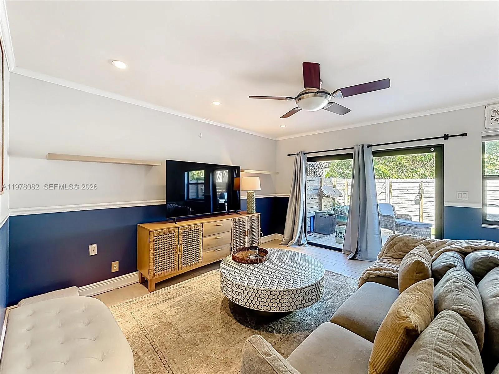2128 Ne 9th Ave 2128, Wilton Manors, Florida 33305, Wilton Manors, Florida 33305, 2 Bedrooms Bedrooms, ,2 BathroomsBathrooms,Residential Lease,For Rent,2128 Ne 9th Ave 2128, Wilton Manors, Florida 33305,A11978082