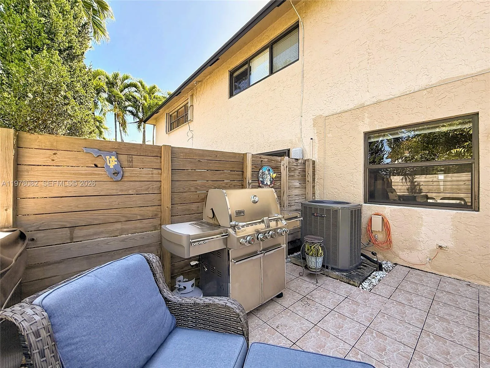 2128 Ne 9th Ave 2128, Wilton Manors, Florida 33305, Wilton Manors, Florida 33305, 2 Bedrooms Bedrooms, ,2 BathroomsBathrooms,Residential Lease,For Rent,2128 Ne 9th Ave 2128, Wilton Manors, Florida 33305,A11978082