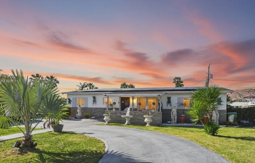 9911 Haitian Dr, Cutler Bay, Florida 33189, Cutler Bay, Florida 33189, 4 Bedrooms Bedrooms, ,2 BathroomsBathrooms,Residential,For Sale,9911 Haitian Dr, Cutler Bay, Florida 33189,A11981118