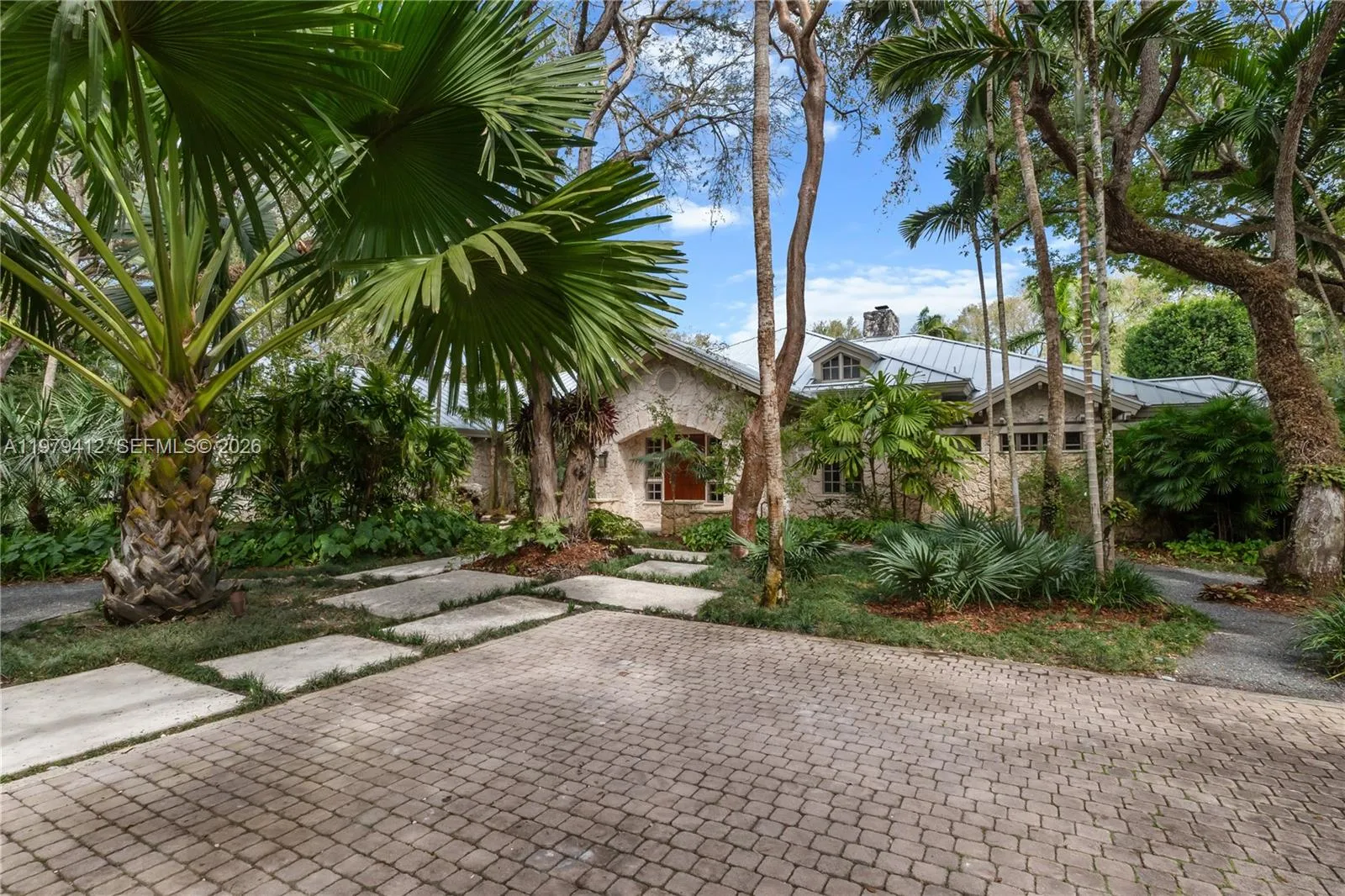 10225 Coral Creek Rd, Coral Gables, Florida 33156, Coral Gables, Florida 33156, 5 Bedrooms Bedrooms, ,6 BathroomsBathrooms,Residential,For Sale,10225 Coral Creek Rd, Coral Gables, Florida 33156,A11979412