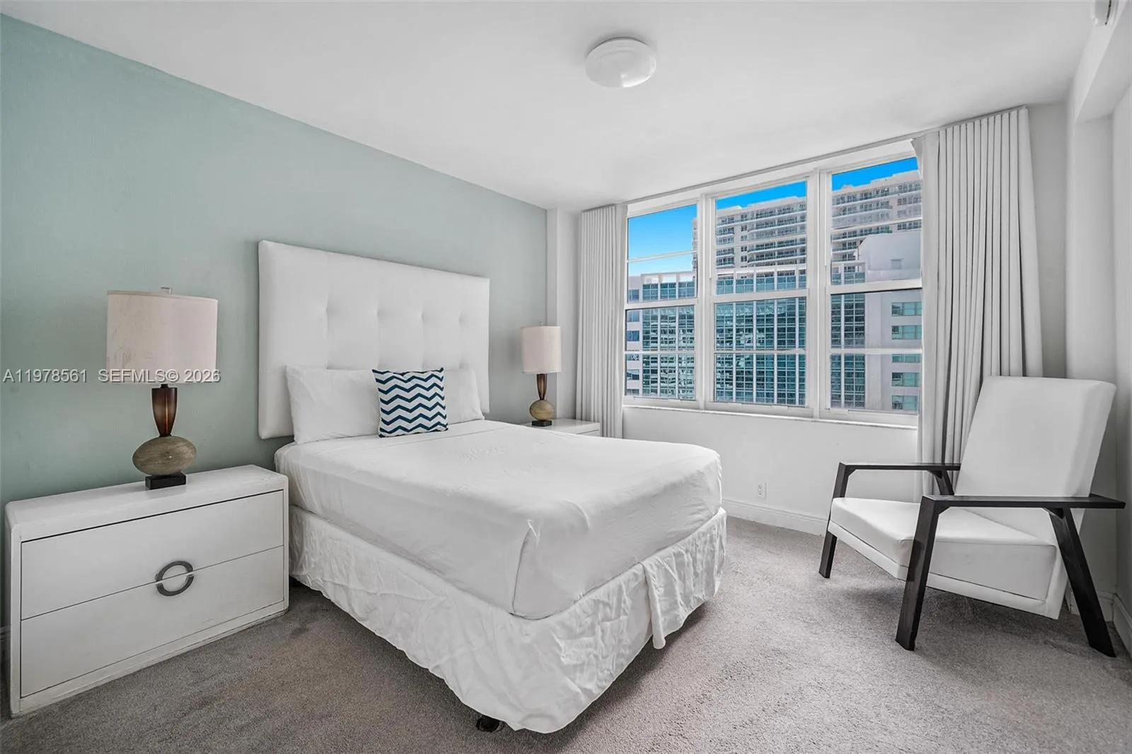 5101 Collins Ave 11k, Miami Beach, Florida 33140, Miami Beach, Florida 33140, 2 Bedrooms Bedrooms, ,2 BathroomsBathrooms,Residential Lease,For Rent,5101 Collins Ave 11k, Miami Beach, Florida 33140,A11978561