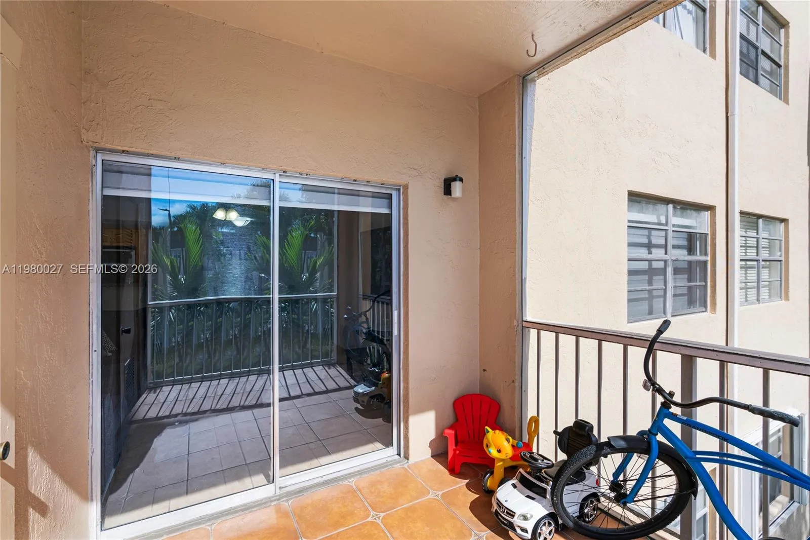 15295 Sw 106th Ln 717, Miami, Florida 33196, Miami, Florida 33196, 1 Bedroom Bedrooms, ,1 BathroomBathrooms,Residential Lease,For Rent,15295 Sw 106th Ln 717, Miami, Florida 33196,A11980027