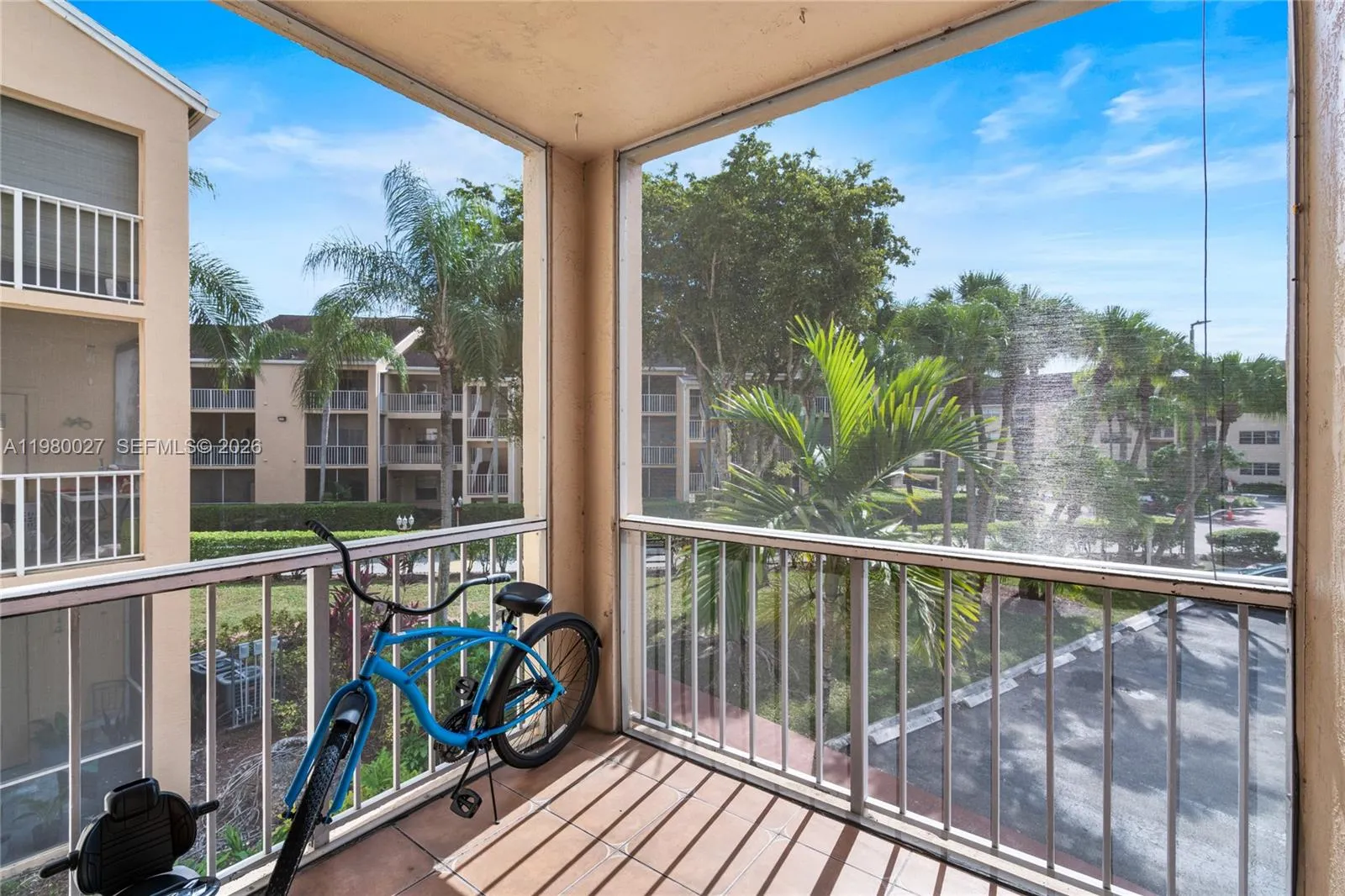 15295 Sw 106th Ln 717, Miami, Florida 33196, Miami, Florida 33196, 1 Bedroom Bedrooms, ,1 BathroomBathrooms,Residential Lease,For Rent,15295 Sw 106th Ln 717, Miami, Florida 33196,A11980027