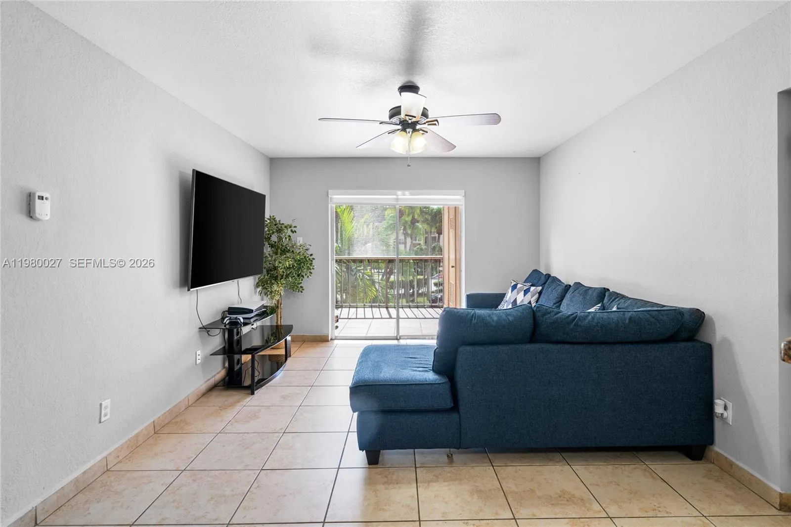 15295 Sw 106th Ln 717, Miami, Florida 33196, Miami, Florida 33196, 1 Bedroom Bedrooms, ,1 BathroomBathrooms,Residential Lease,For Rent,15295 Sw 106th Ln 717, Miami, Florida 33196,A11980027