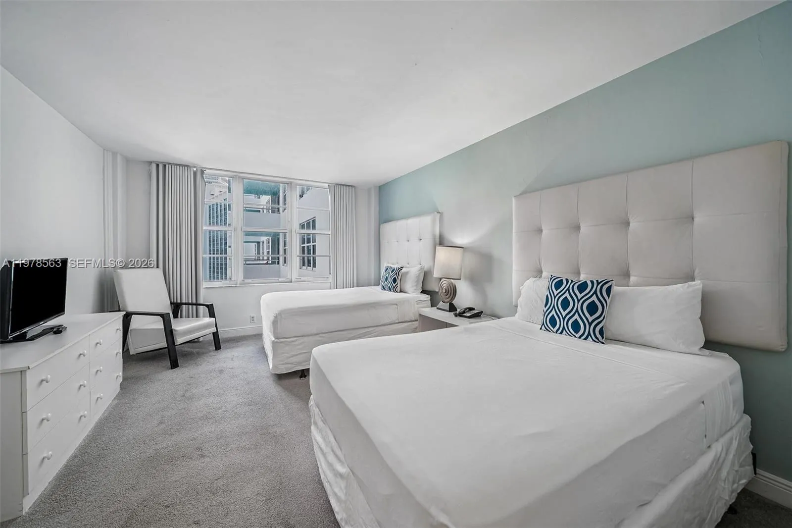 5101 Collins Ave 11m, Miami Beach, Florida 33140, Miami Beach, Florida 33140, 2 Bedrooms Bedrooms, ,2 BathroomsBathrooms,Residential Lease,For Rent,5101 Collins Ave 11m, Miami Beach, Florida 33140,A11978563