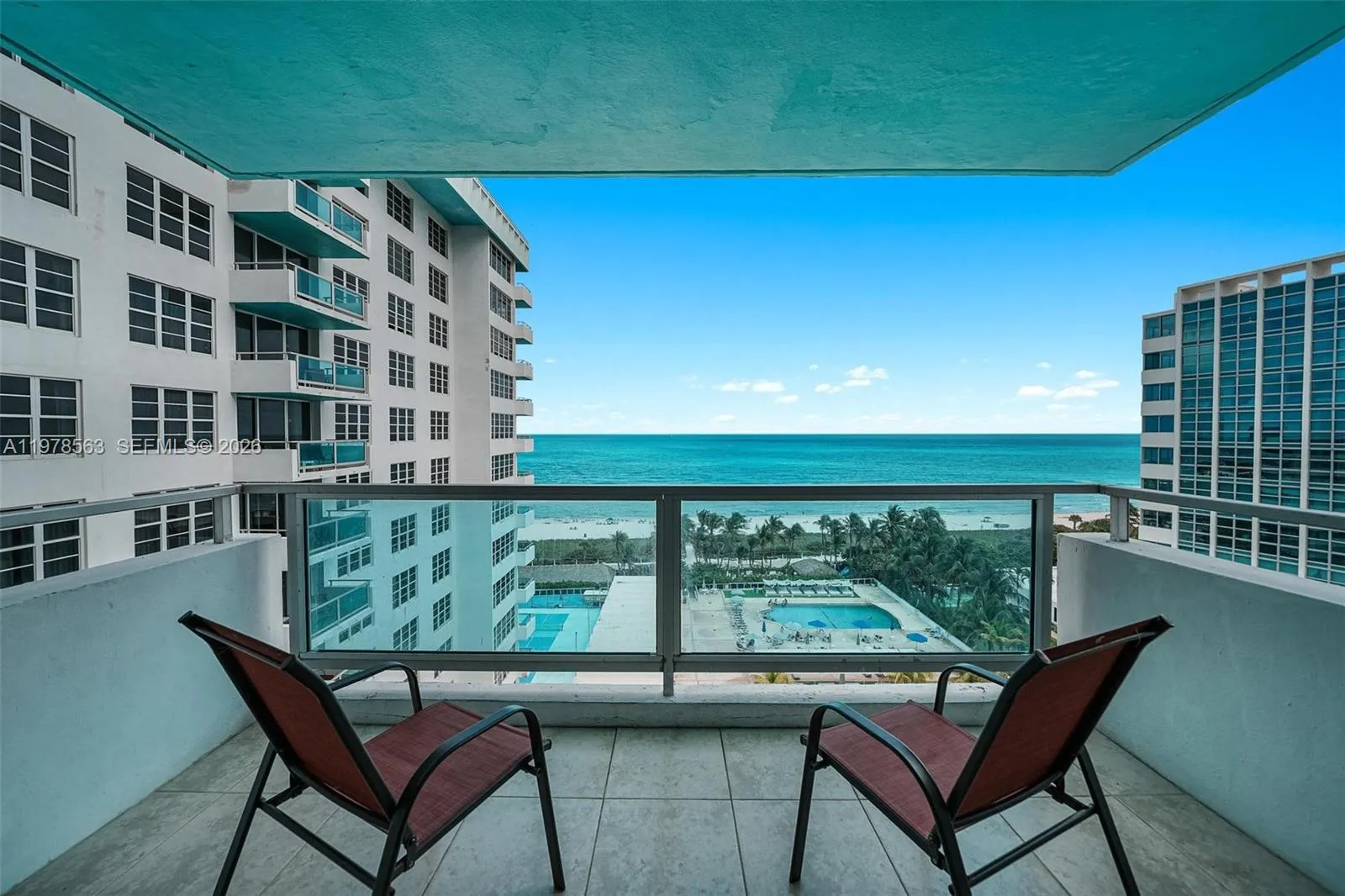 5101 Collins Ave 11m, Miami Beach, Florida 33140, Miami Beach, Florida 33140, 2 Bedrooms Bedrooms, ,2 BathroomsBathrooms,Residential Lease,For Rent,5101 Collins Ave 11m, Miami Beach, Florida 33140,A11978563