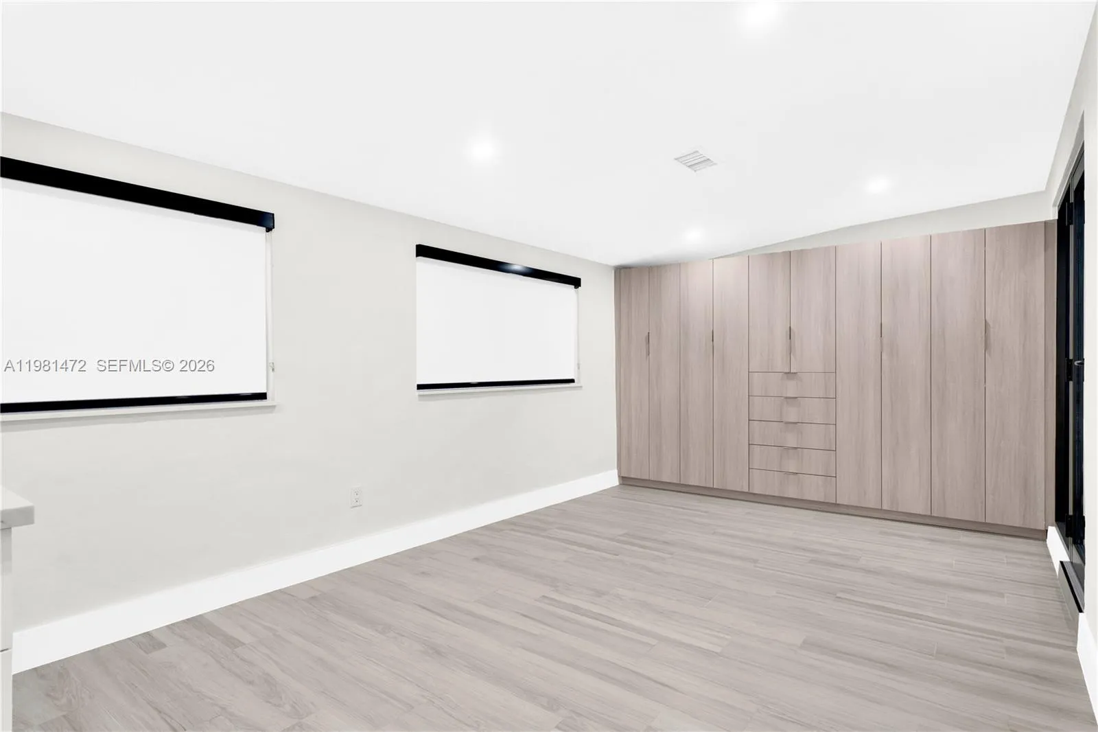 Hialeah Gardens, Florida 33018, 3 Bedrooms Bedrooms, ,3 BathroomsBathrooms,Residential,For Sale,A11981472