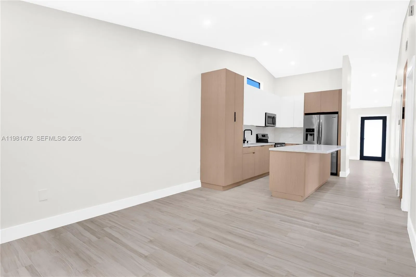 Hialeah Gardens, Florida 33018, 3 Bedrooms Bedrooms, ,3 BathroomsBathrooms,Residential,For Sale,A11981472